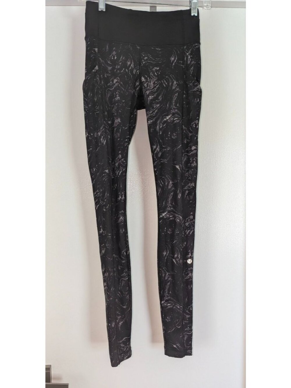 Lululemon (align) leggings black sz 2 w/pockets high waisted